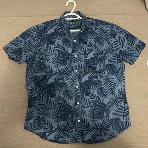 GAP Short sleeve button up